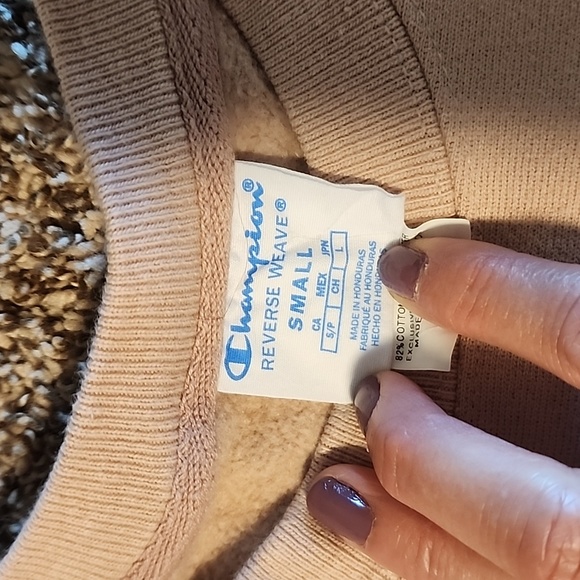 Sweater - Picture 3 of 5